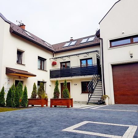 Apartament Old England Zywiec Ngoại thất bức ảnh