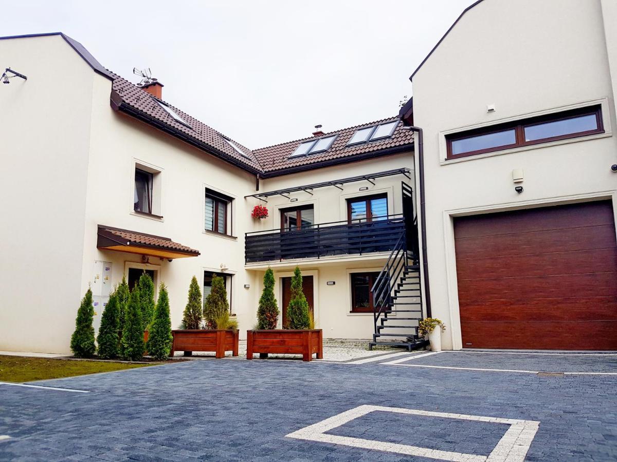 Apartament Old England Zywiec Ngoại thất bức ảnh